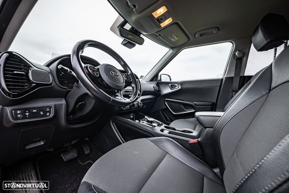 Kia e-Soul 64kWh - 42