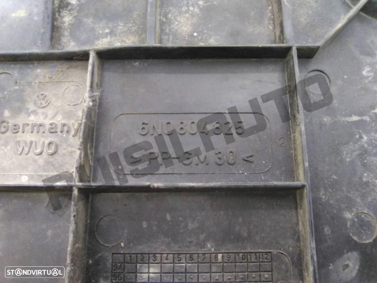 Caixa / Base Bateria 6n080_4825 Vw Polo Iii (6n) [1994_2001] 64 - 5