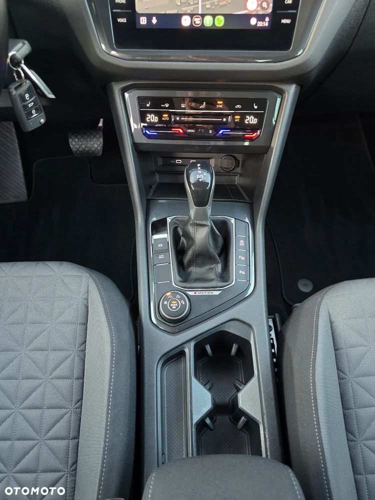 Volkswagen Tiguan 2.0 TDI SCR 4Motion DSG IQ.DRIVE - 17