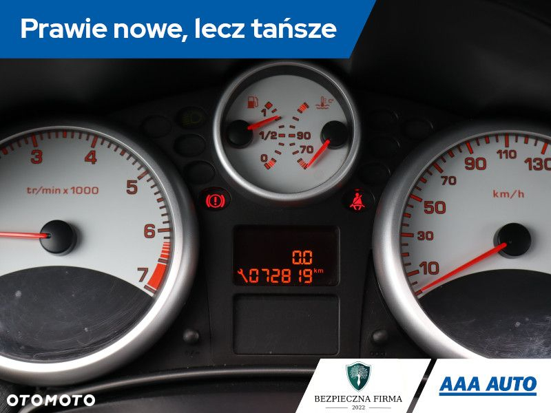 Peugeot 207 - 12