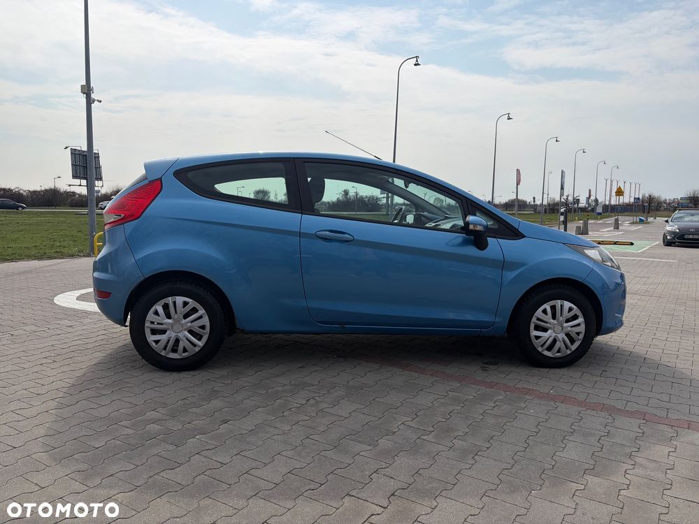 Ford Fiesta 1.25 Ambiente - 6