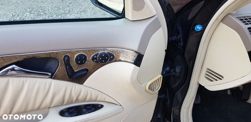Mercedes-Benz Klasa E 320 CDI Avantgarde - 17