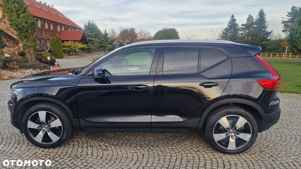 Volvo XC 40 D4 AWD Momentum - 25