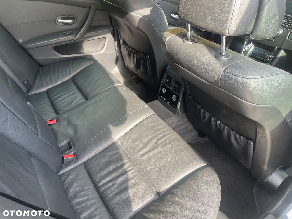 BMW Seria 5 - 28