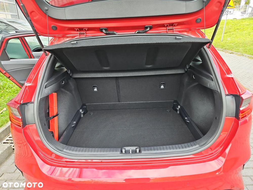 Kia Ceed 1.5 T-GDI Tribute DCT - 17