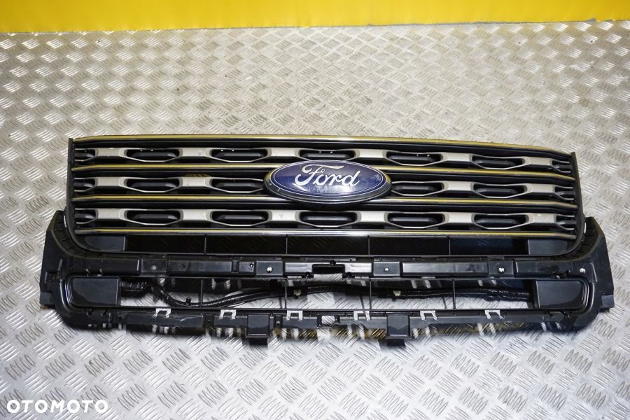 FORD EXPLORER 2016 2017 2018 Atrapa Przód Grill USA - 5