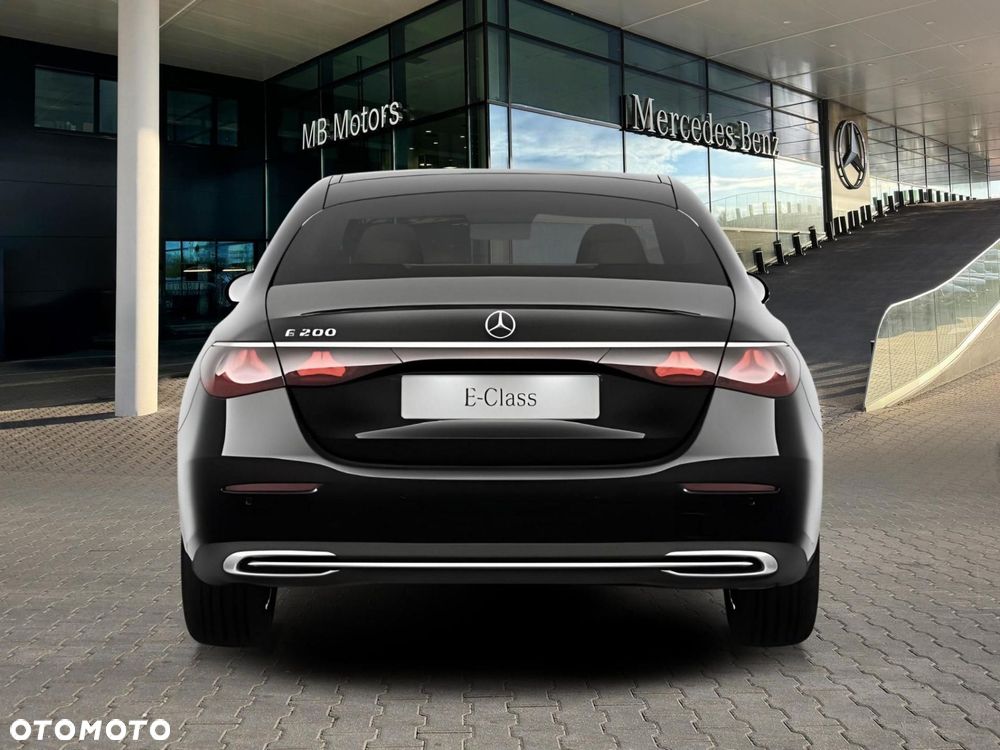 Mercedes-Benz Klasa E - 10