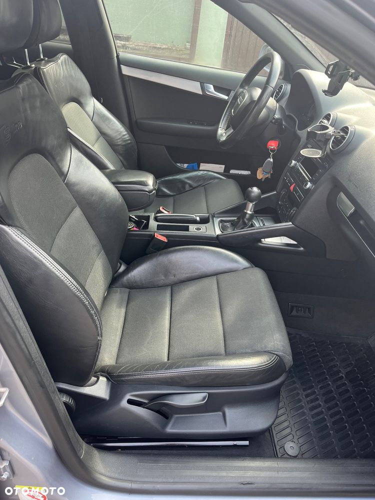Audi A3 Sportback 2.0 TDI DPF Ambition - 13