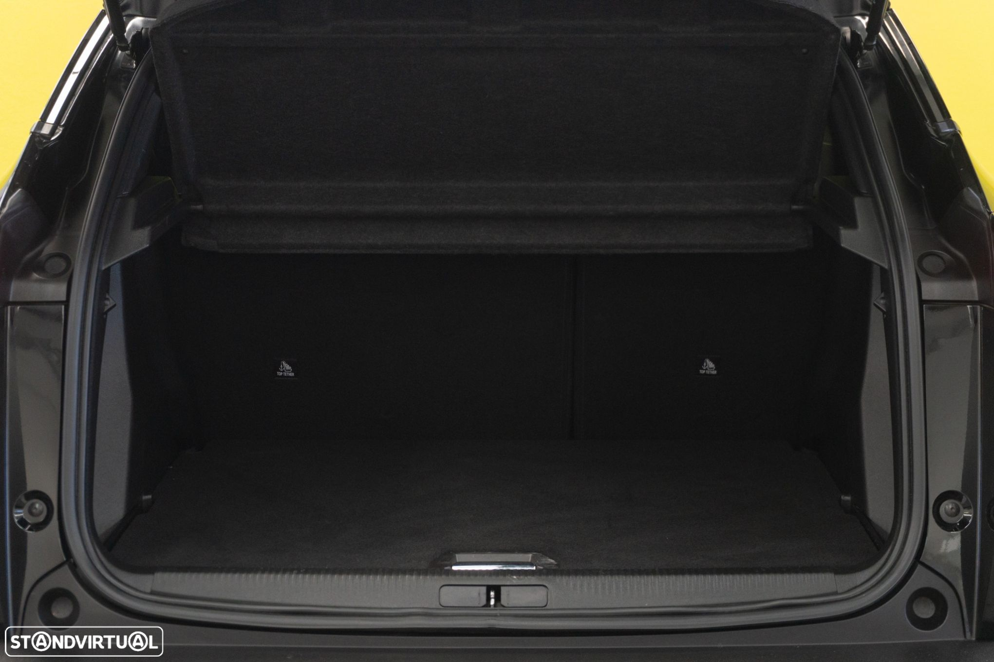 Peugeot 2008 1.2 PureTech Allure Pack EAT8 - 41