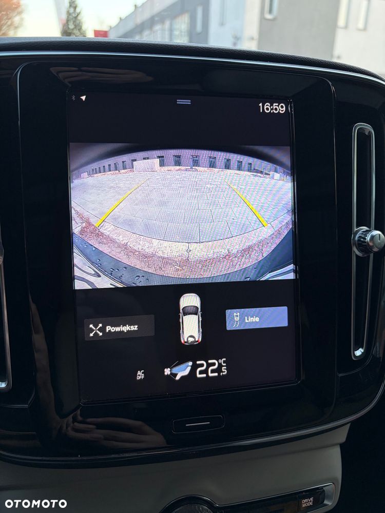 Volvo XC 40 T5 AWD Momentum - 29