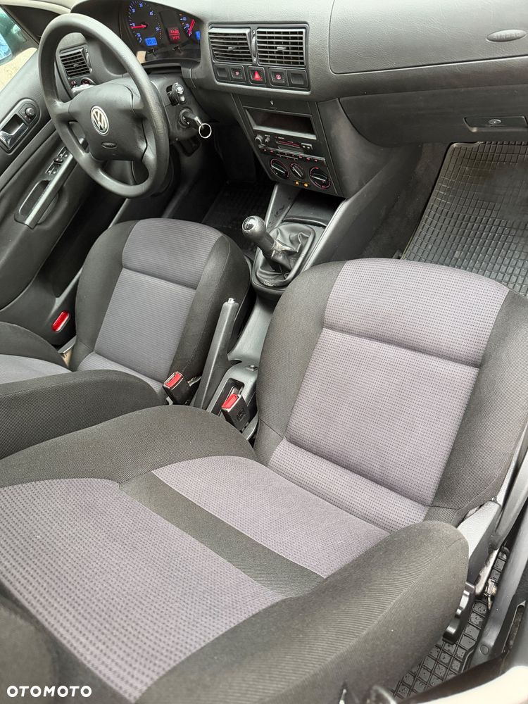 Volkswagen Golf 1.9 TDI Comfortline - 9