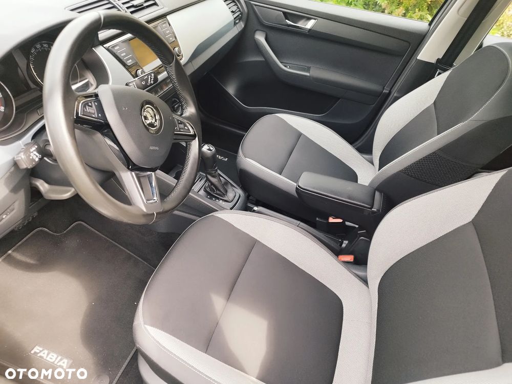 Skoda Fabia 1.0 TSI Drive DSG - 13