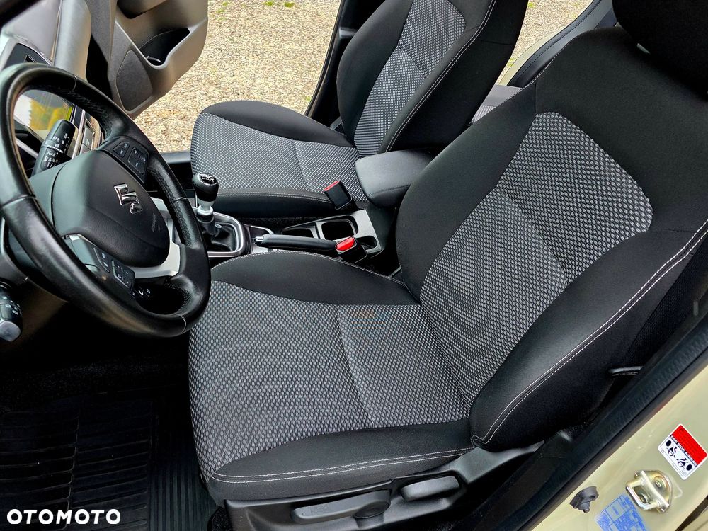 Suzuki Vitara 1.4 Boosterjet Premium 2WD - 16