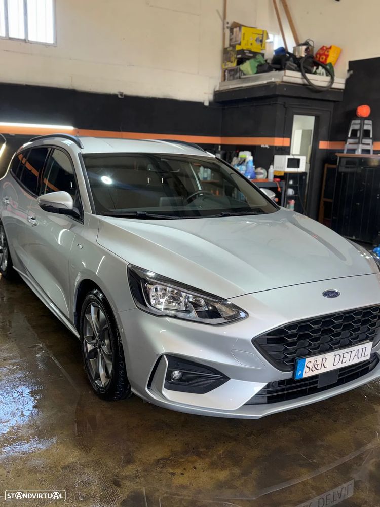 Ford Focus 1.0 EcoBoost ST-Line - 2