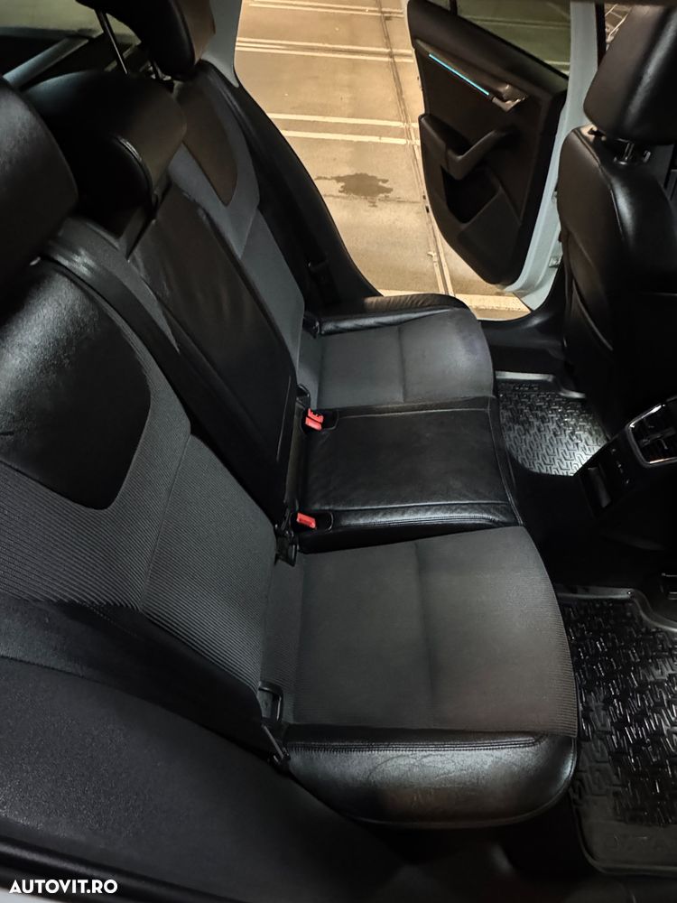 Skoda Octavia 2.0 TDI Style - 14