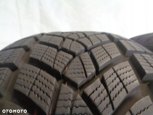 GOODYEAR ULTRAGRIP PERFORMANCE  SUV 235/55R19 105V - 3