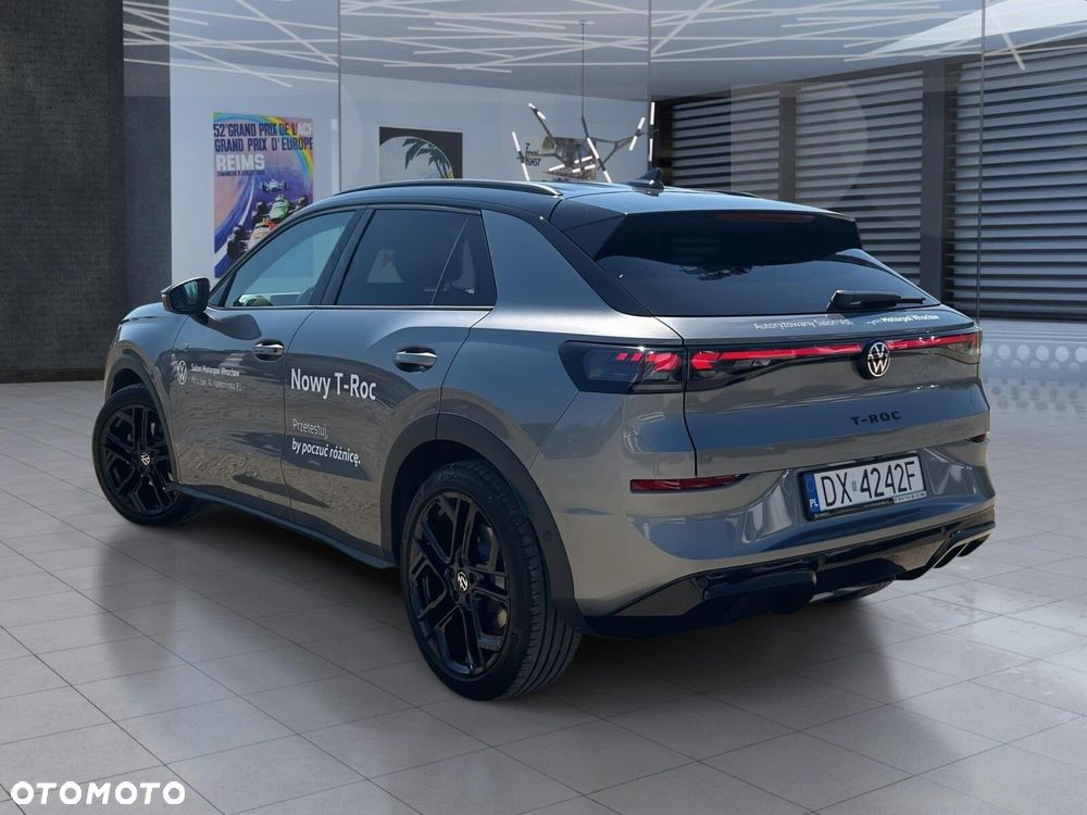 Volkswagen T-Roc - 13