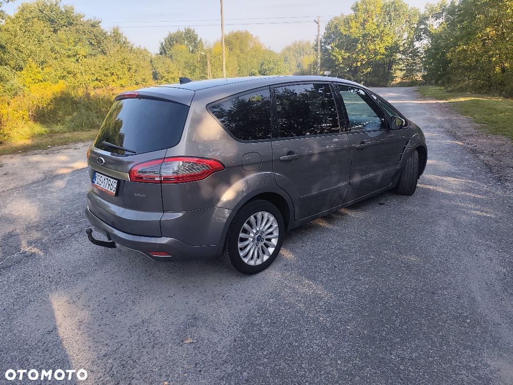 Ford S-Max 2012 photo 3