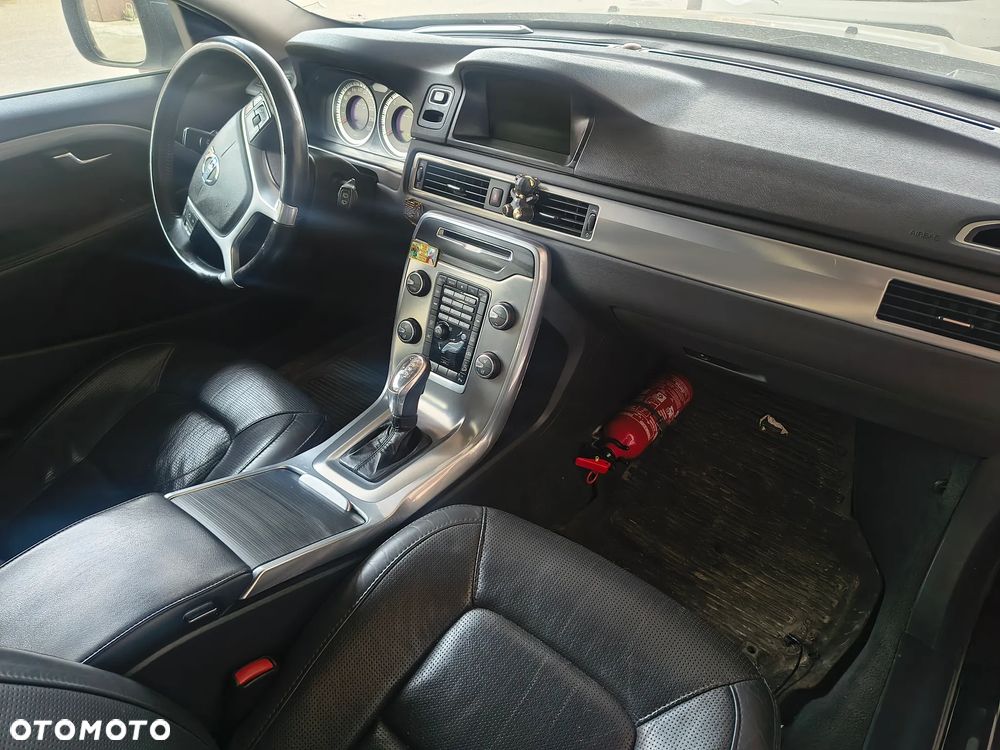 Volvo XC 70 2.4D AWD Summum - 5