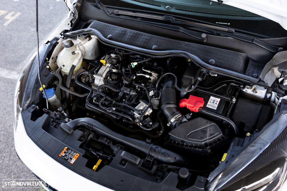 Ford Fiesta 1.0 EcoBoost Hybrid S&S ST-LINE - 22