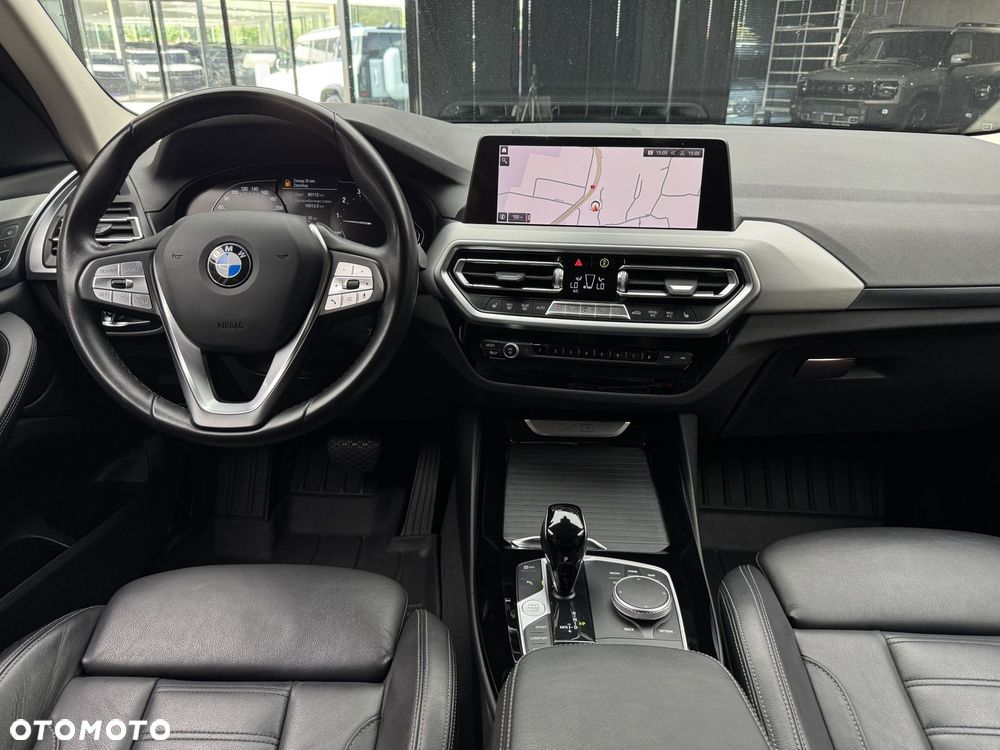 BMW X3 xDrive20i - 17