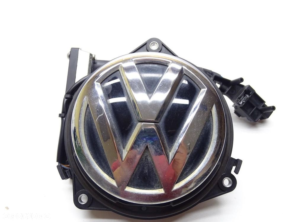 KLAMKA EMBLEMAT KLAPY KAMERA COFANIA 3G0827469H VW PASSAT B8 KOMBI - 1