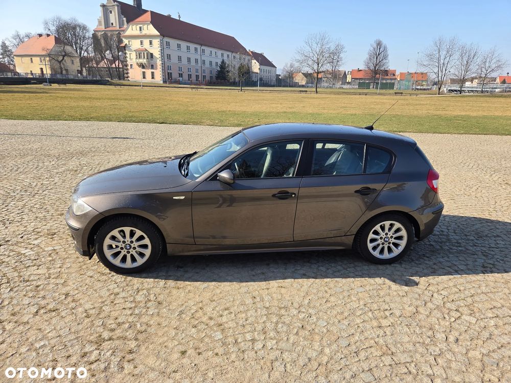 BMW Seria 1 118d - 3
