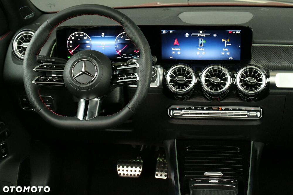 Mercedes-Benz GLB - 17