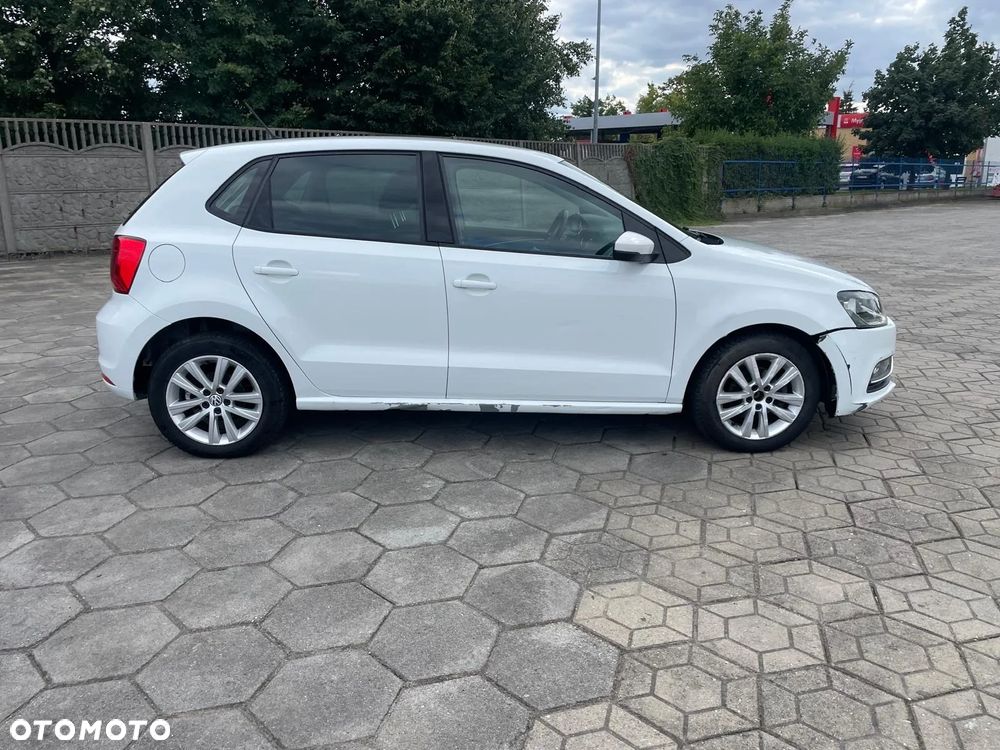 Volkswagen Polo 1.4 TDI (Blue Motion Technology) Comfortline - 8