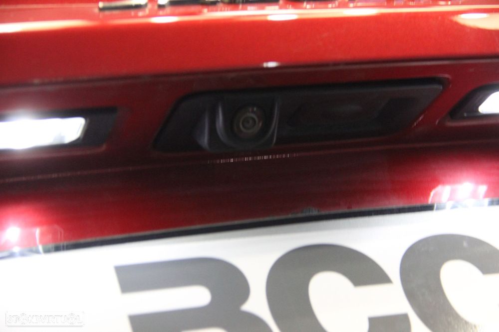 Jaguar E-Pace 2.0 i4D R-Dynamic S AWD Aut. - 19