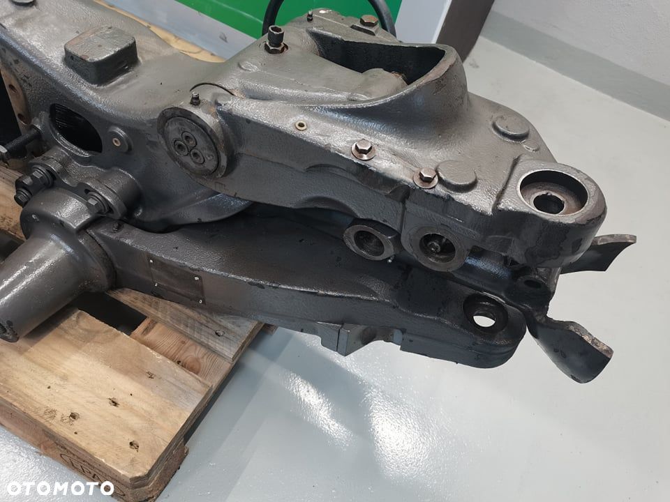 Wahacz osi napędowej {Carraro 12048 dolny prawy} - 4