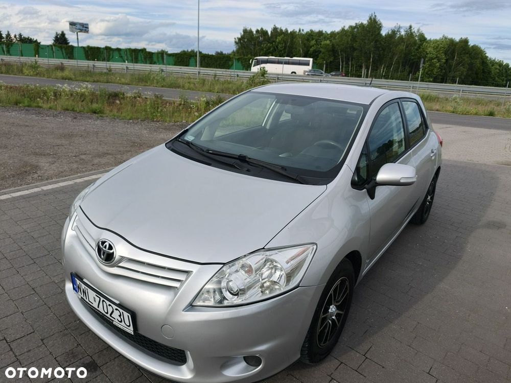 Toyota Auris - 3