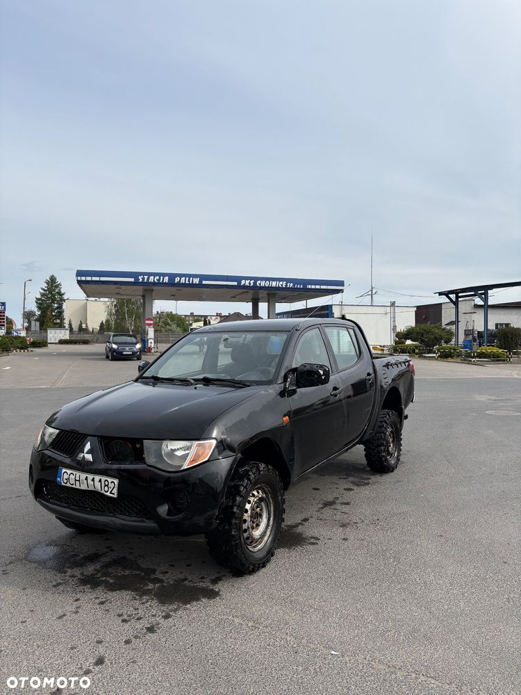 Mitsubishi L200 - 6