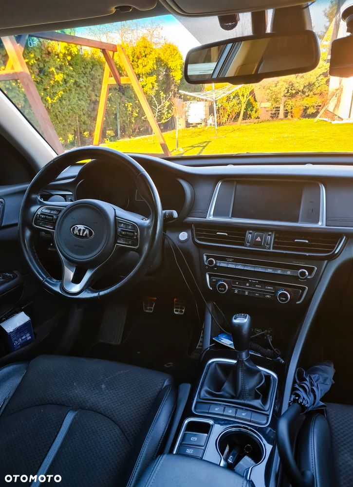 Kia Optima 1.7 CRDI L - 9