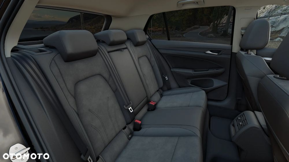 Volkswagen Golf - 5