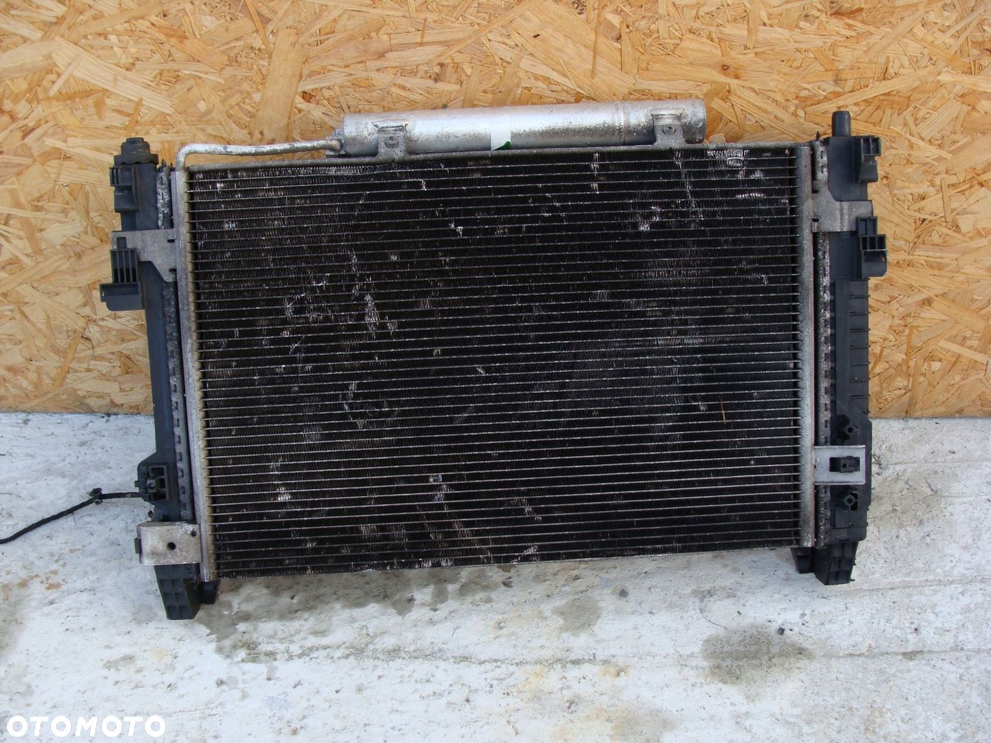 CHŁODNICE WENTYLATOR KOMPLET MERCEDES A-KLASA W169 W245 CDI - 1