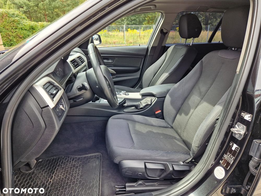 BMW Seria 3 - 11