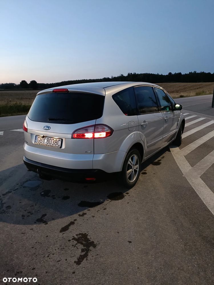 Ford S-Max - 6