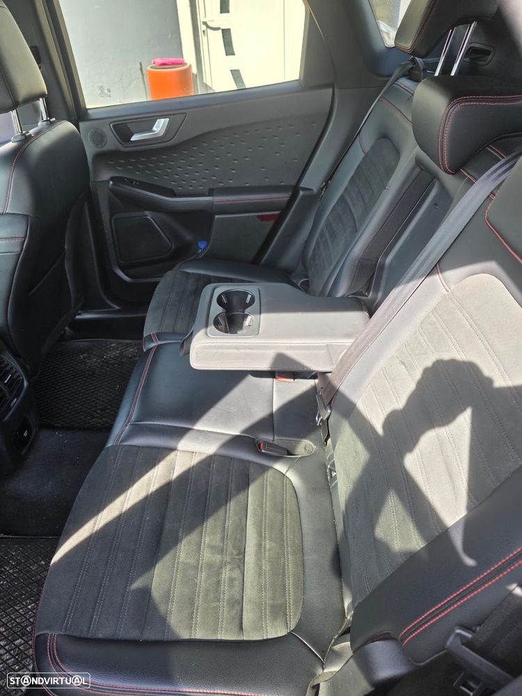 Ford Kuga 2.0 TDCi Vignale 4WD - 10