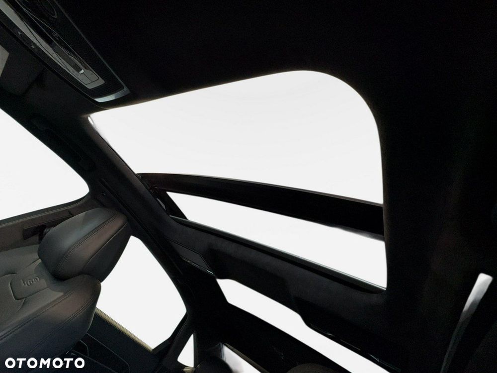 Audi S8 - 19