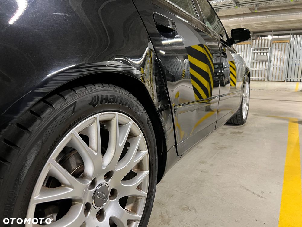 Audi A4 Avant 2.0 TDI - 22
