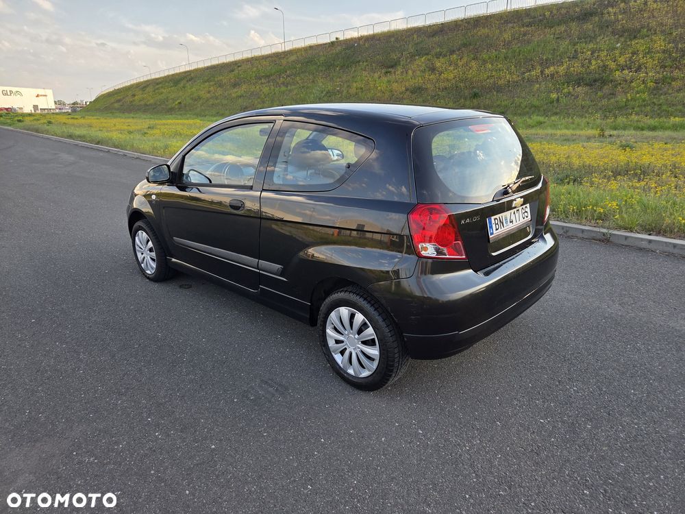 Chevrolet Aveo - 3