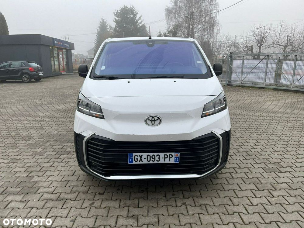 Toyota ProAce - 10