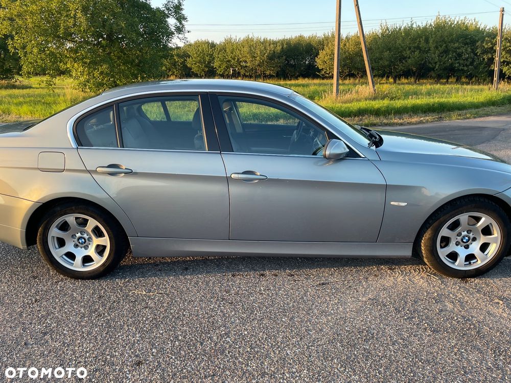 BMW Seria 3 325xi - 3