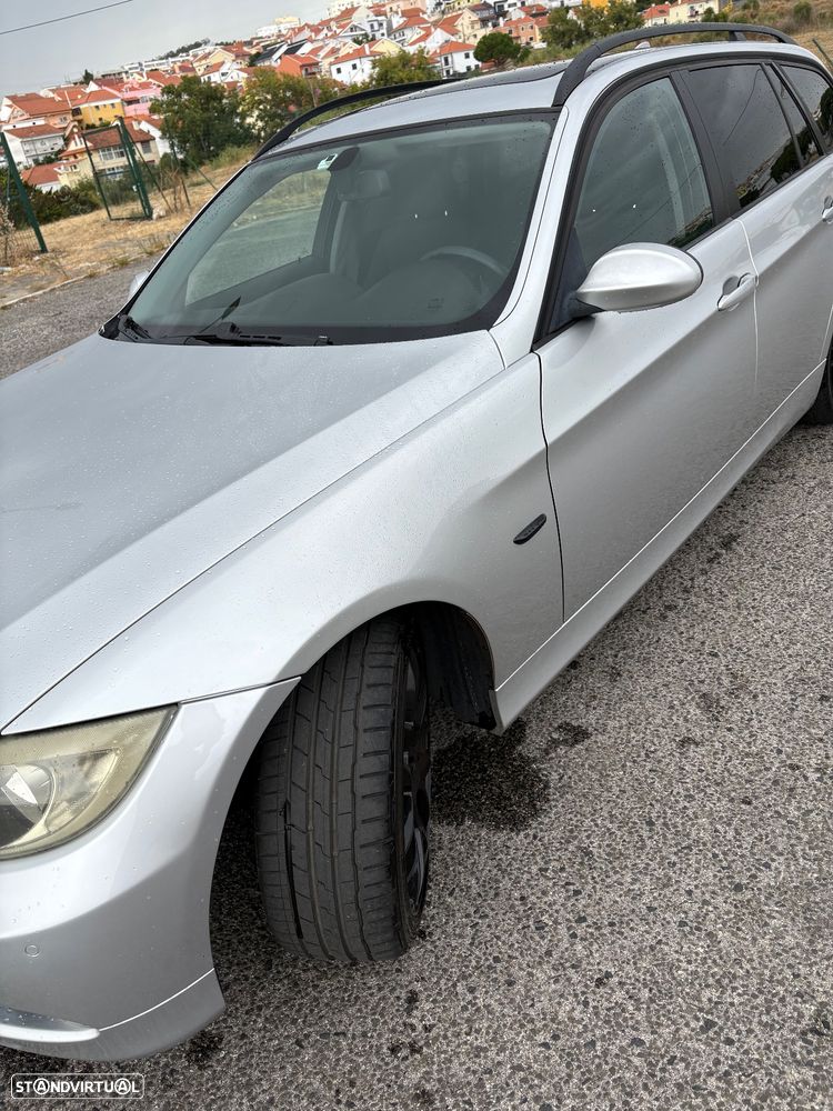 BMW 320 d Touring - 9
