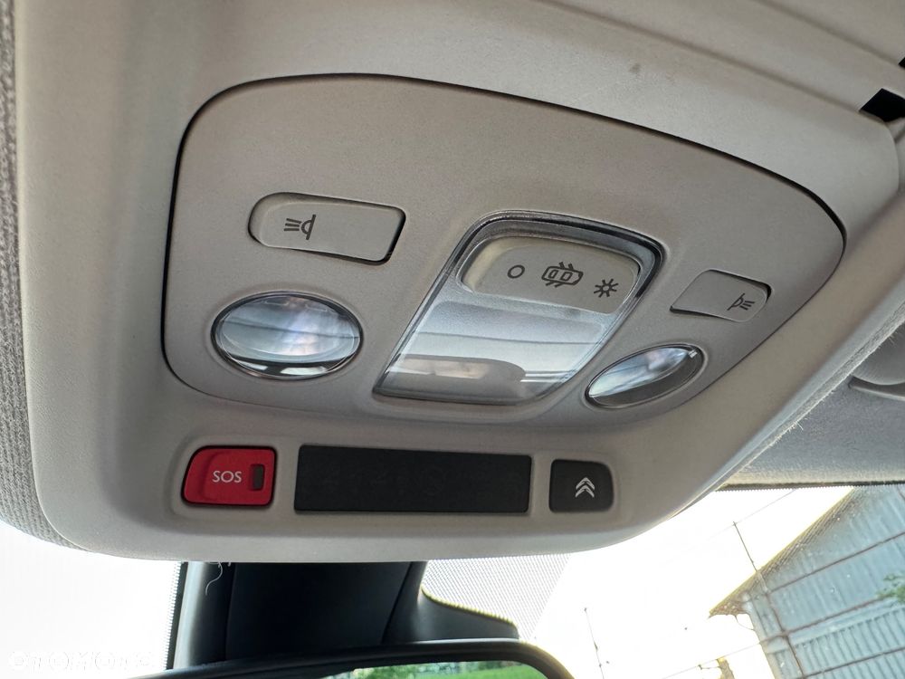 Citroën C3 Aircross 1.2 PureTech Shine - 24