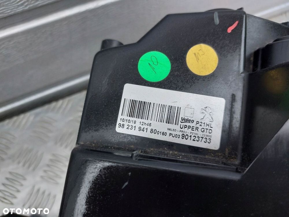 PEUGEOT 208 II LAMPY FULL LED PRZÓD LEWA PRAWA - 9