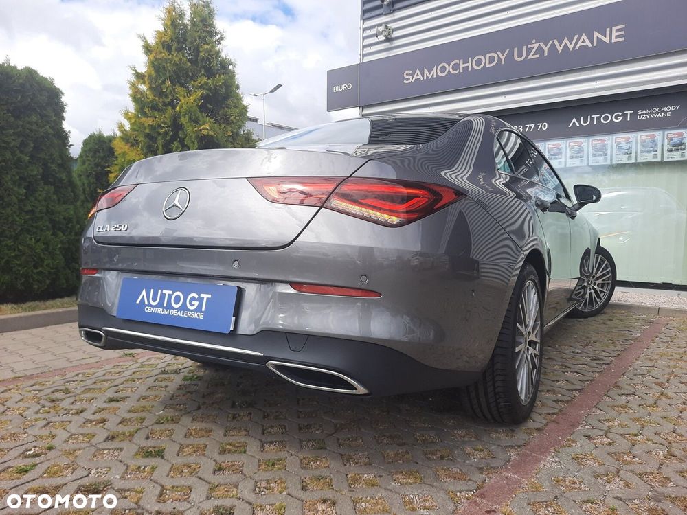 Mercedes-Benz CLA 250 Progressive 7G-DCT - 34