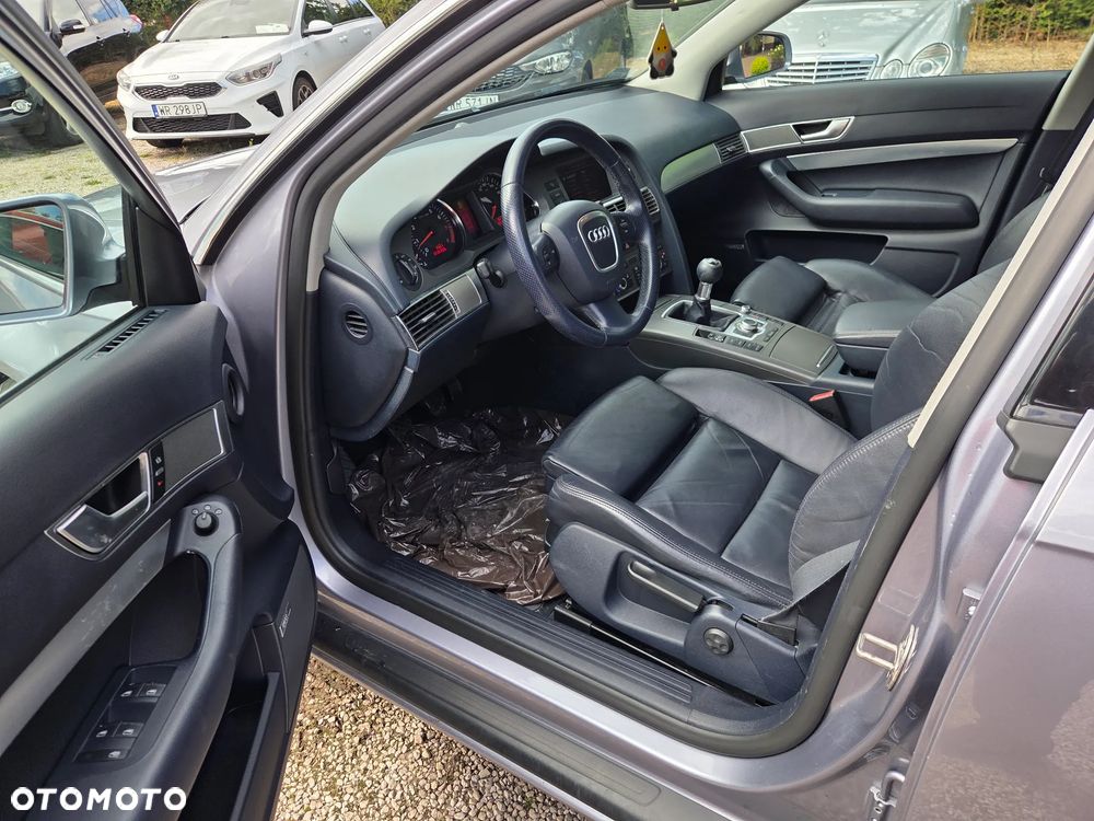 Audi A6 Limousine 2.4 - 11
