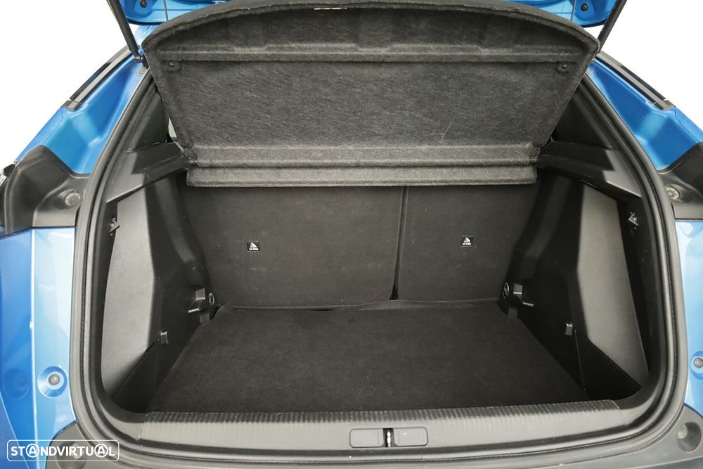 Peugeot 2008 1.2 PureTech Allure Pack EAT8 - 24